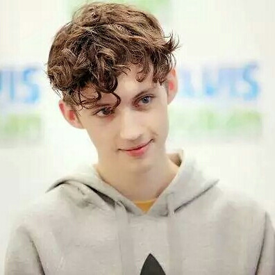 troye