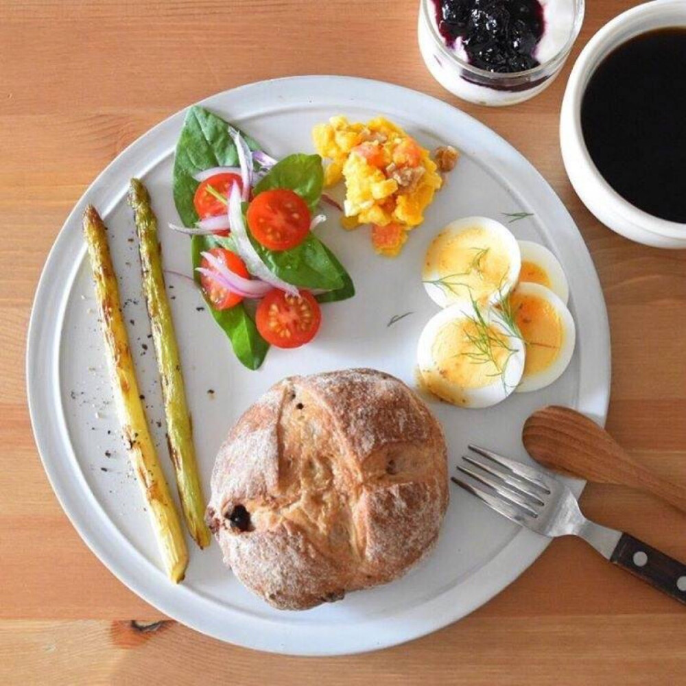 美好的一天从早餐开始。 ​​​​