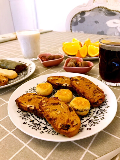 【椰子油烤红糖馒头片&梅干菜烧饼】