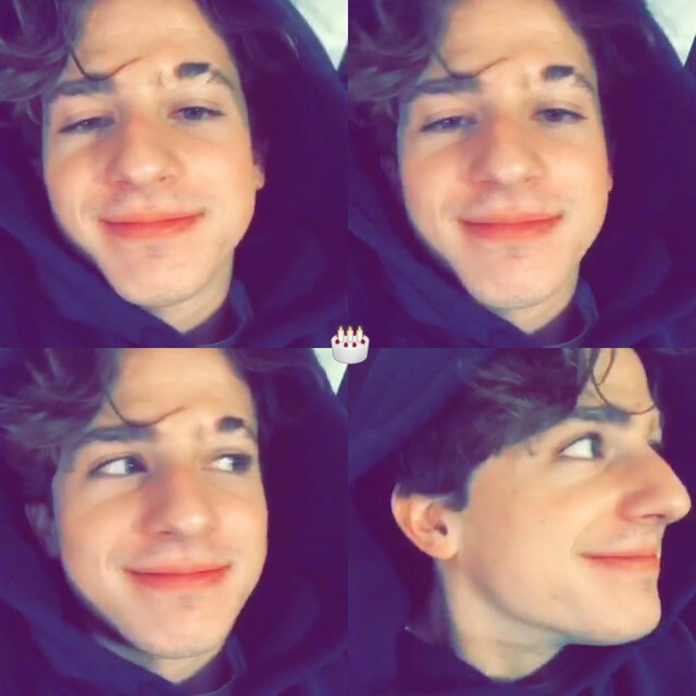 charlie puth 断眉猹 