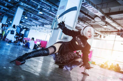 2B COS