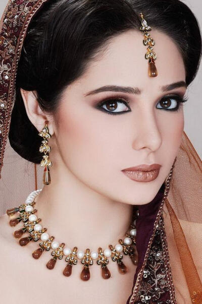 印度神秘珠宝文化，再穷也要戴首饰！