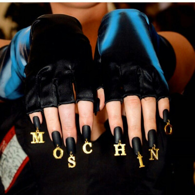 moschino