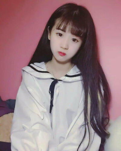 ▽
“你无法叫醒一个装睡的人
就像你无法感动一个不爱你的人”
△