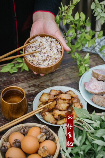 一把粗粮 淡差薄食