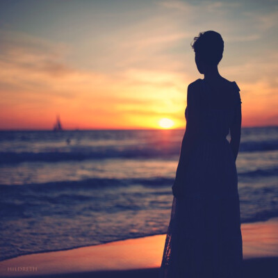 充满视觉想象的小清新剪影美图图片