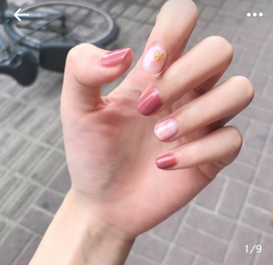 nails