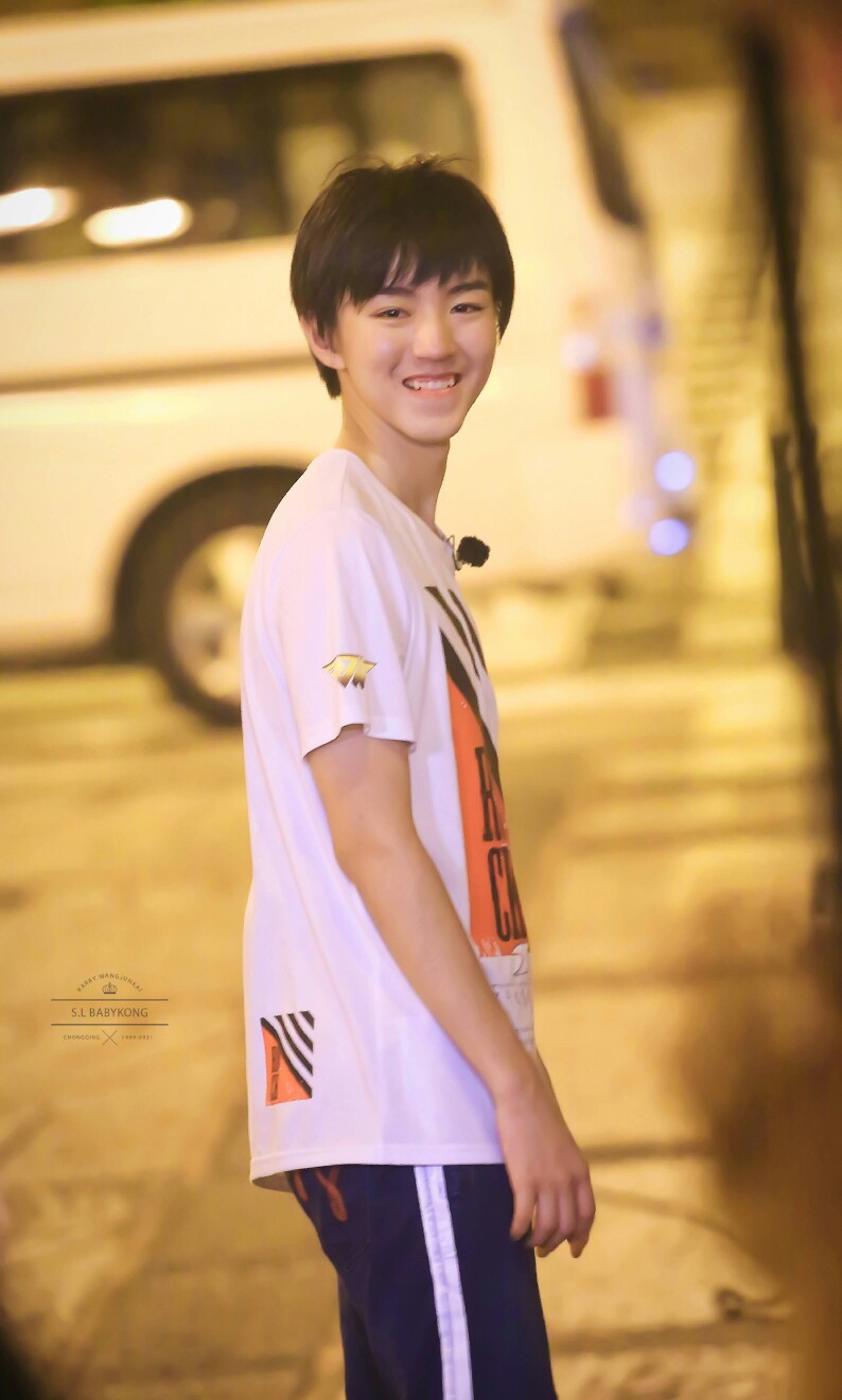 #王俊凯 #TFBOYS 高能少年团录制花絮 高清 