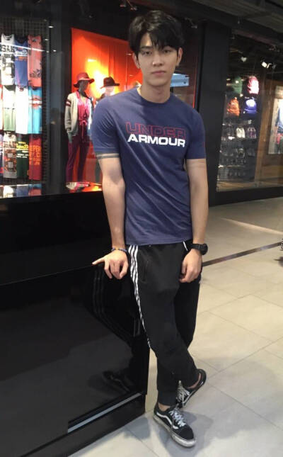 gxxod 泰国电视剧《逐月之月》饰演phana