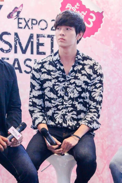 gxxod 泰国电视剧《逐月之月》饰演phana