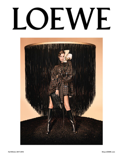 LOEWE（罗意威）2017秋冬系列广告大片