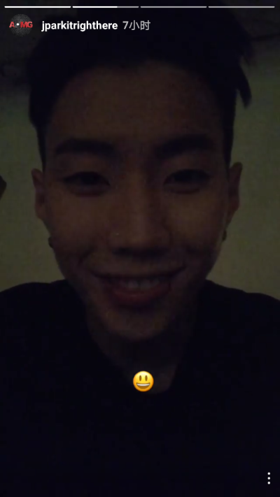 JayPark朴宰范 AOMG
lovely smile=)