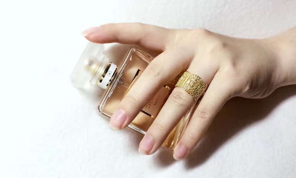 NO2 Jewelry“蕾丝”这一系列主题首饰