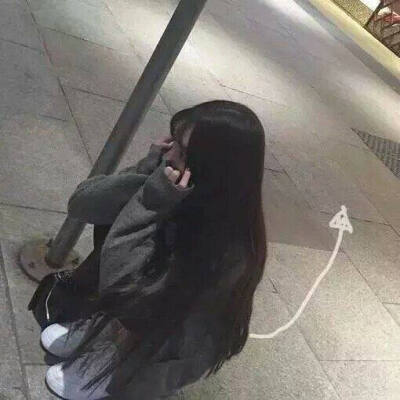 黑白女头