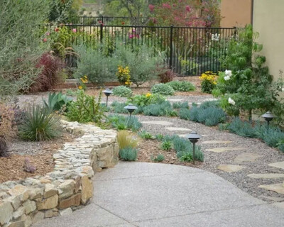 大石块与小石子