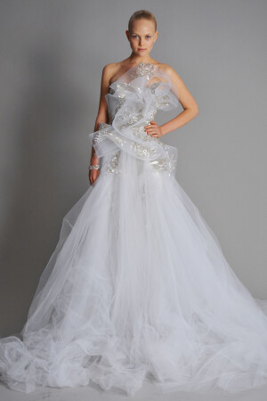 Marchesa（玛切萨）2010春夏纽约高级成衣系列