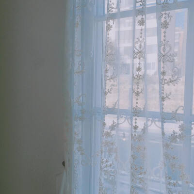 ♡ 窗帘 白色
cr.ins:lovable.mh