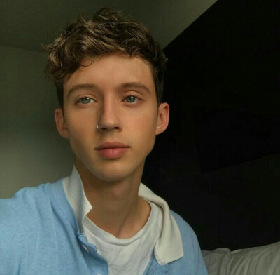 troye sivan