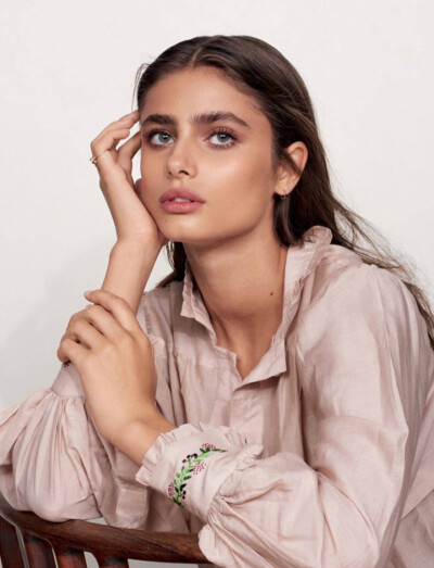 Taylor Hill