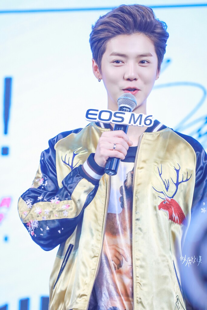 #鹿晗# 170617. 佳能EOS M粉丝见面会.