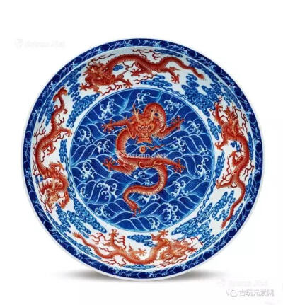 清雍正 青花矾红“水波云龙”纹折沿大盘
尺寸 直径47.5cm
估价 RMB 4,000,000-5,000,000
成交价 RMB 4,945,000 HKD 5,574,972
拍卖时间 2017-06-04
拍卖公司 北京匡时国际拍卖有限公司
