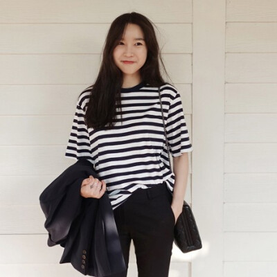 韩国 2017春季女装 黑白条纹 短袖 宽松 T恤 A1
