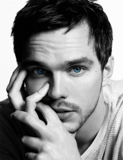 Nicholas Hoult。尼子。