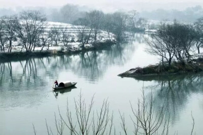 背景，小船渡江