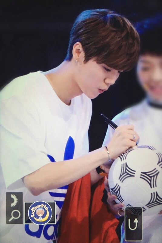 #鹿晗# 170620. Adidas新品发布会.