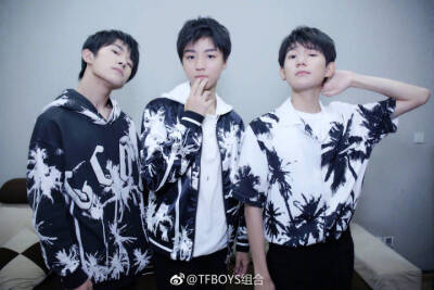 tfboys 地主家的三个傻儿子