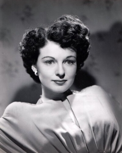 露丝·赫希 Ruth Hussey