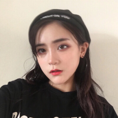 咬唇爱好者（女头）