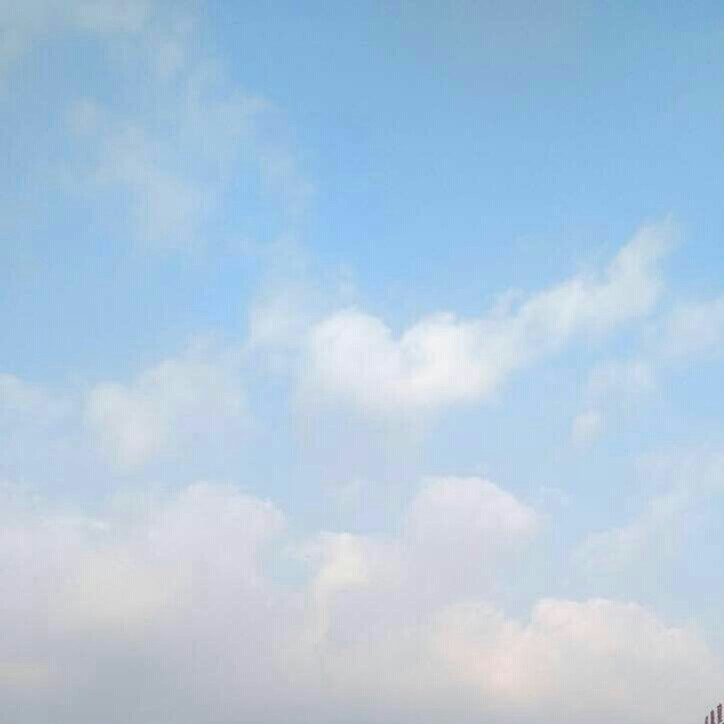 天 空