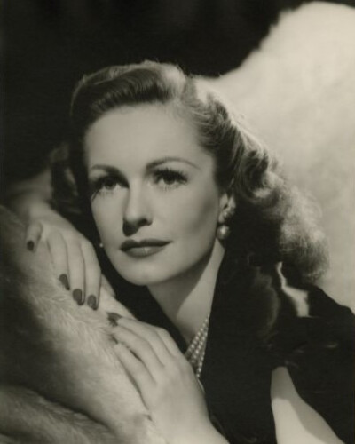 杰拉丁·菲茨杰拉德 Geraldine Fitzgerald