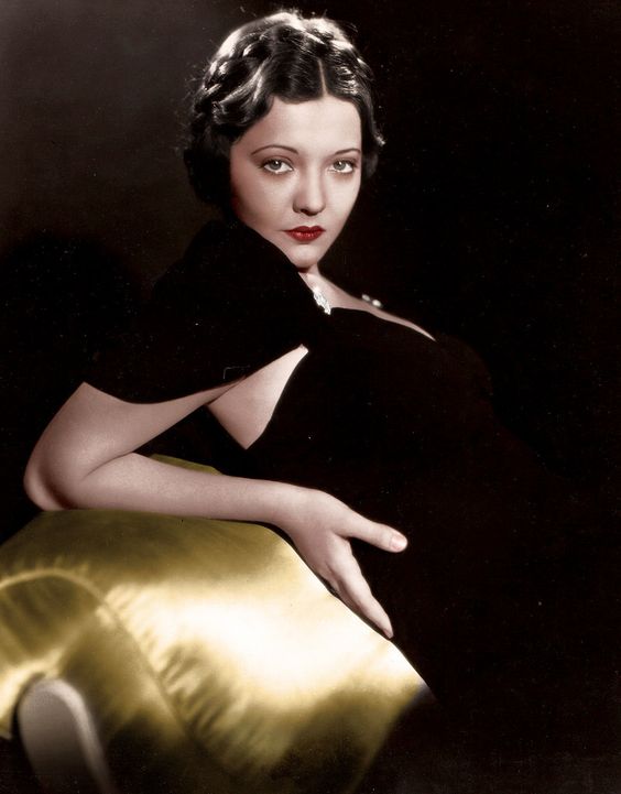 西尔维娅·西德尼 sylvia sidney
