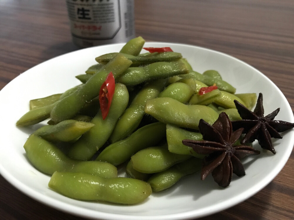 一人の食 糟鹵毛豆