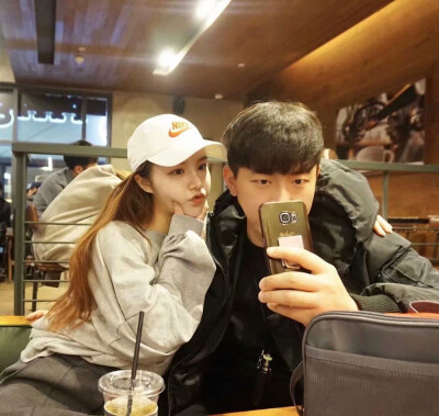 喜欢收藏哦 情侣头像你值得拥有