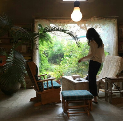 Nine Muses.
朴敏荷ins更新