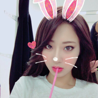 Nine Muses.
朴景丽ins更新