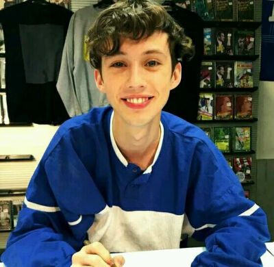 troye