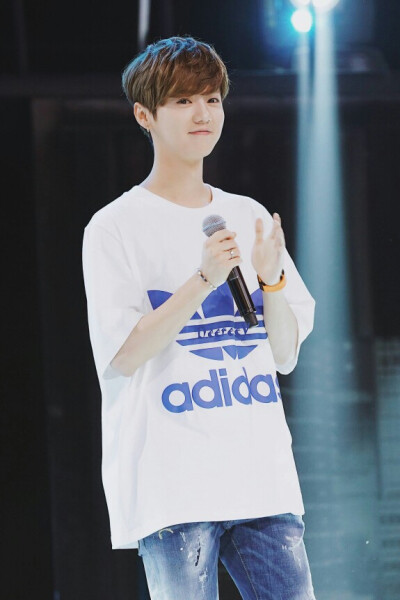 #鹿晗# 170620. Adidas新品发布会.