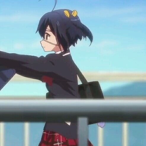 卡通人物头像 情侣 头像 手机壁纸 空间壁纸 锁屏壁纸 小清新图片 你喜欢过那么多人，却只记住了一个人的名字。 我很爱你，但是我已经不再喜欢你了！ 你的名字