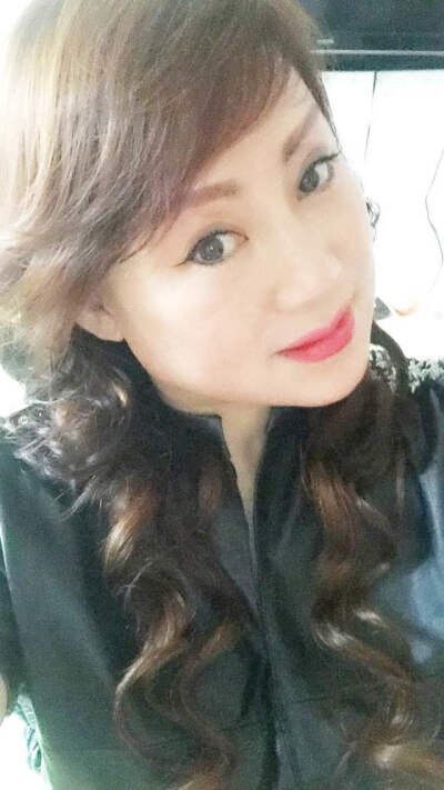 邹丽波姨妈玉人如花