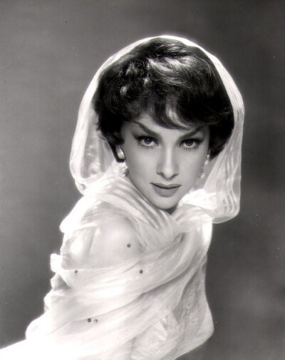 吉娜·劳洛勃丽吉达 Gina Lollobrigida