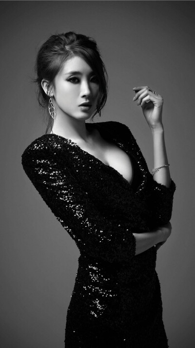 Nine muses 文玄雅