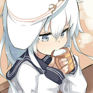 一生僕らは生きて征け.
#舰娘#响#动漫头像#女生头像