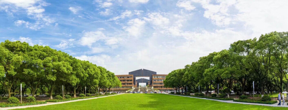  宁波大学