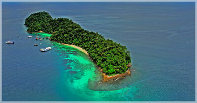 Northern Malaysia, Kedah, Pulau Payar Marine Park
马来西亚半岛北部 吉打州属 巴雅岛海洋公园