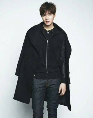 李敏镐男生头像♥家居♥闺蜜头像♥♥黑白 绘画  ™✔  素描    ™✔ 水彩   ™✔  彩色 ™✔ 男头™✔男生头像™✔女生头像♞女头♞韩国头像™✔™✔欧美头像™✔情侣头像™✔小清新头像™✔背影头像™✔文字头像™✔复古头像™✔意境头像™✔黑白头像™