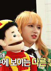 [GIF|禁二传改]喜欢收藏抱图点赞。程潇，1998年7月15日出生于广东省深圳市，中国内地女歌手，女子演唱组合宇宙少女成员。